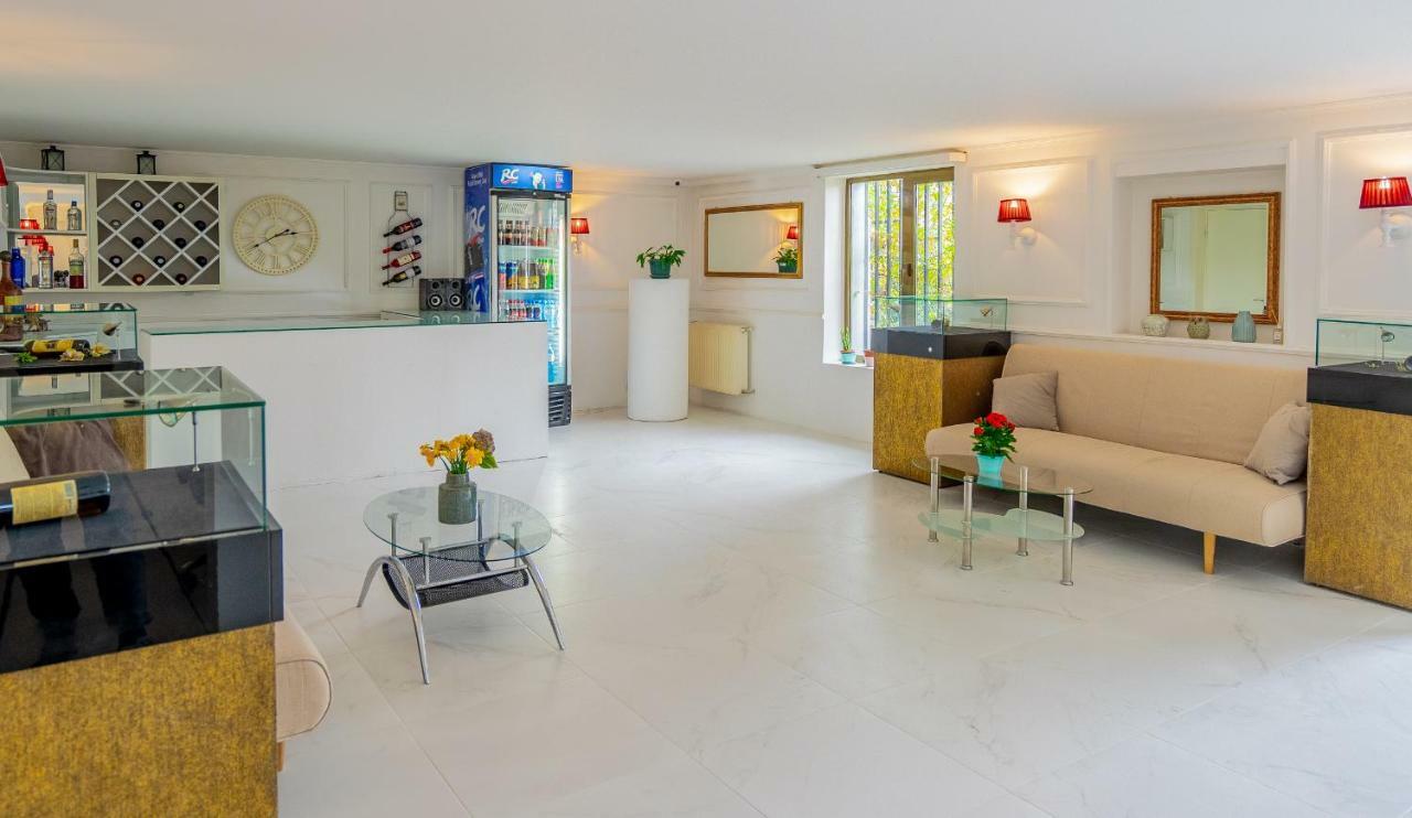 Vera View Hotel Τυφλίδα Εξωτερικό φωτογραφία